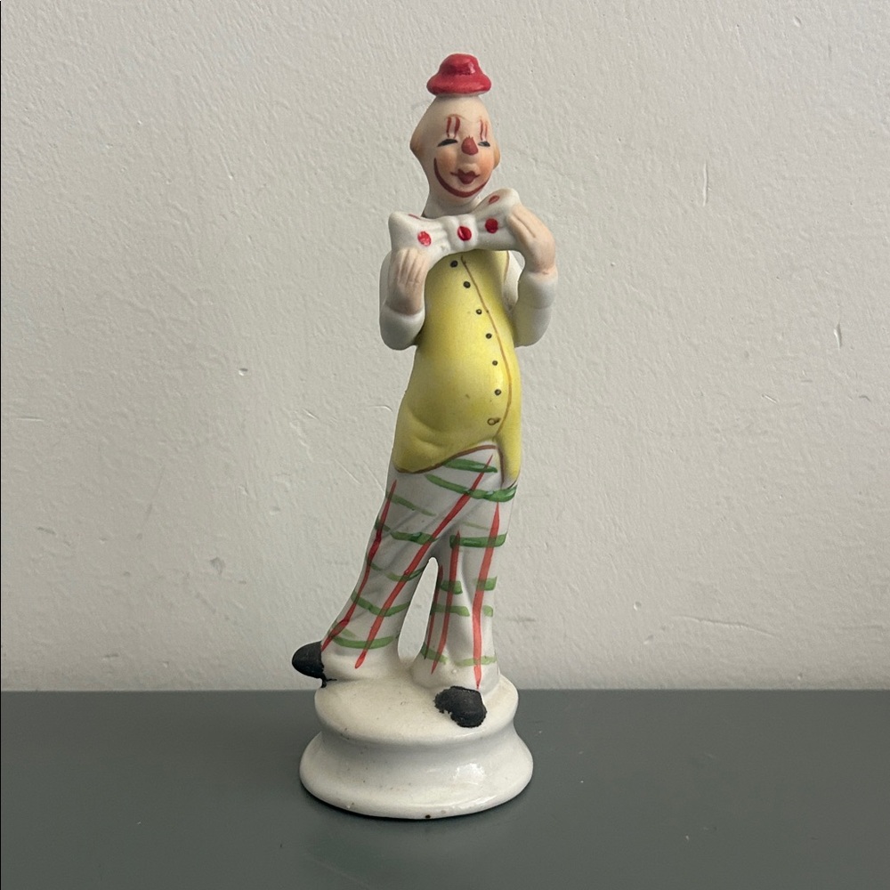 Vintage Ceramic Clown Figurine in Yellow, White & Red